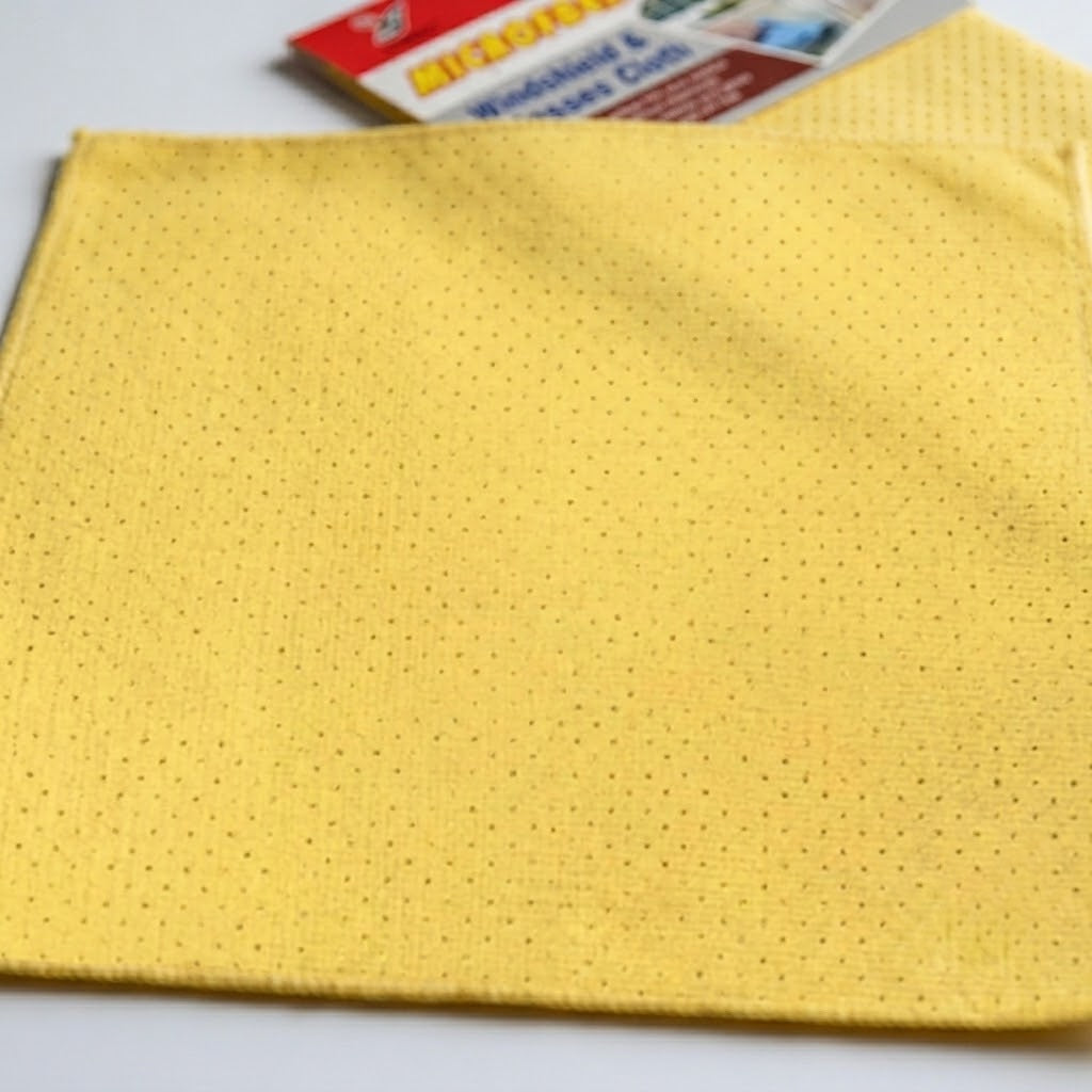 Yellow Microfibre Windshield and Glasses Cleaning Cloth 30 x 30 cm SKU 7467