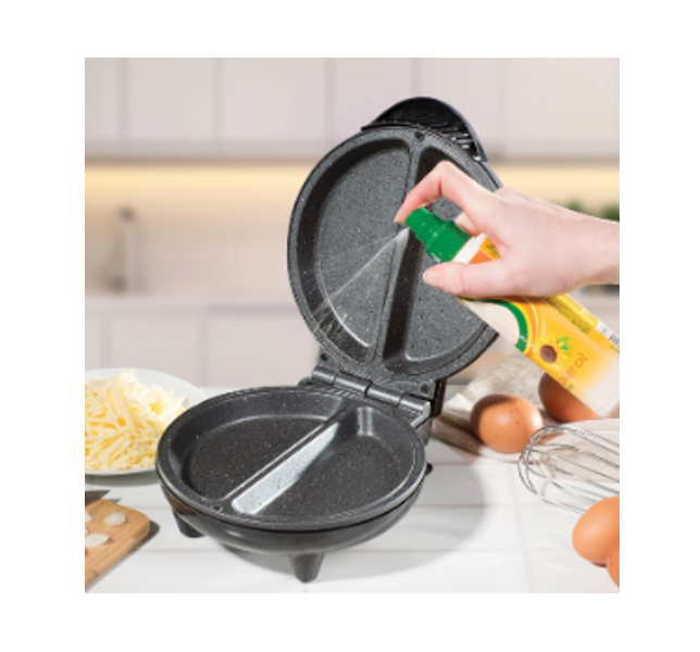 Daewoo Non Stick Deep Fill Omelette Maker 750 Watt SDA1556